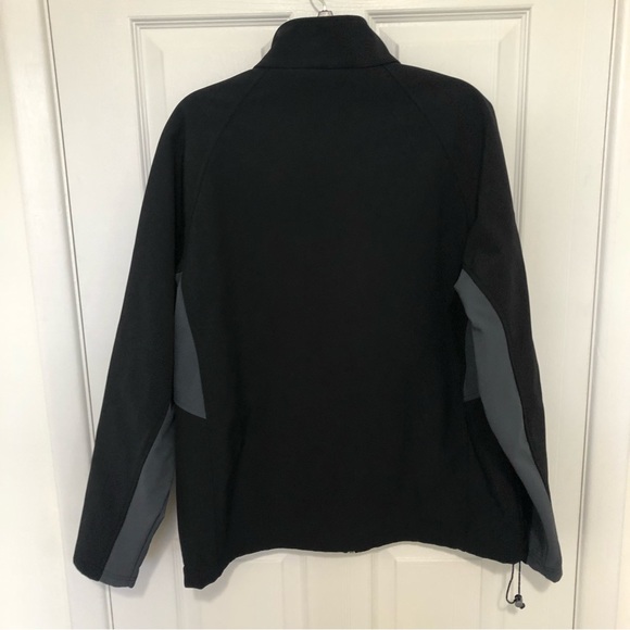 New Balance Windstopper Full Zip Black/Gray Soft Shell Jacket - Picture 5 of 7